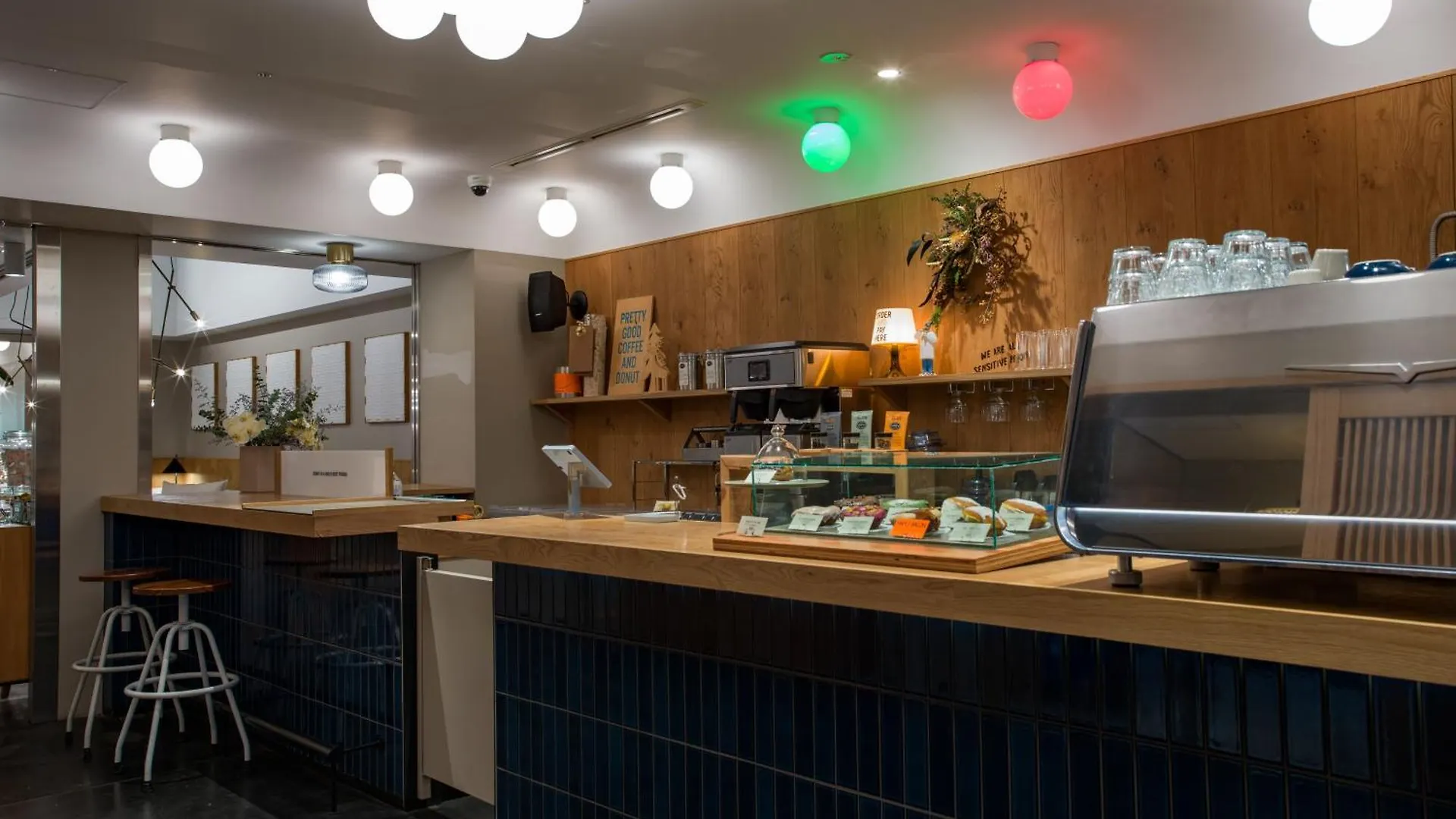 Hostel Cafe/Minimal Hotel Our Our Tokyo